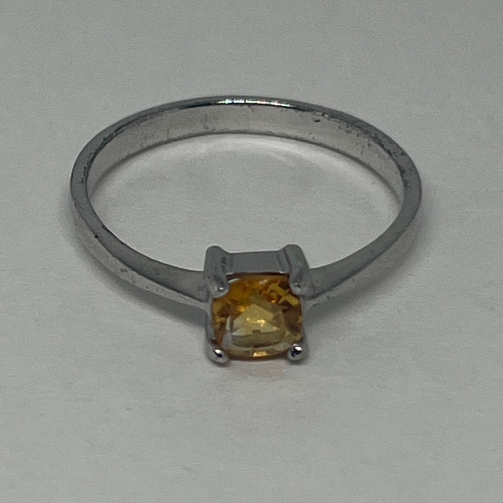 Sterling Silver Yellow Citrine Solitaire Ring